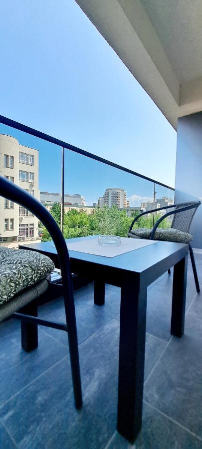 Relax Home Apartment Q Iasi Esterno foto
