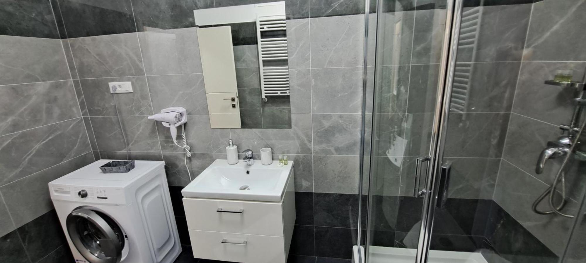Relax Home Apartment Q Iasi Esterno foto
