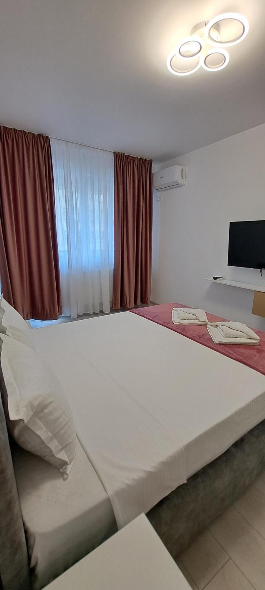 Relax Home Apartment Q Iasi Esterno foto